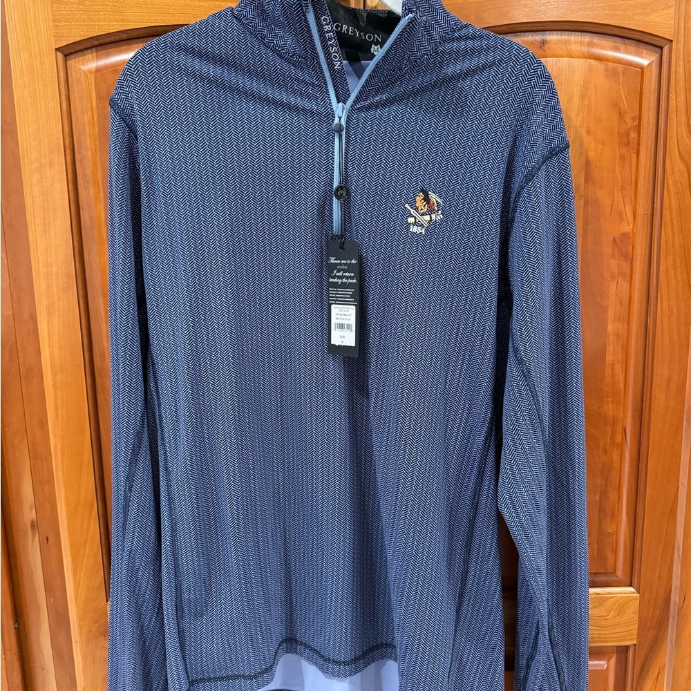Greyson Blue Tate Pullover. Philly Cricket club size Medium. Herringbone